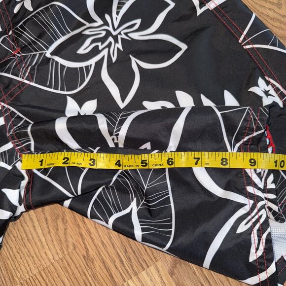 Cincinnati Reds MLB Black Hawaiian Swim Trunks Medium Lined Logo Mens - Picture 7 of 10